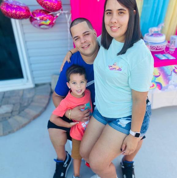 Meet your Posher, Luis - Picture 1 of 1